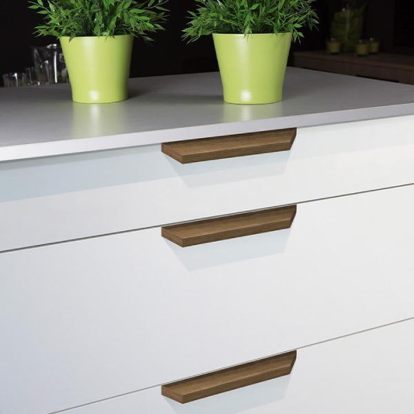 Úchytka BARCCO VIEFE L200 buk 0340200W00
