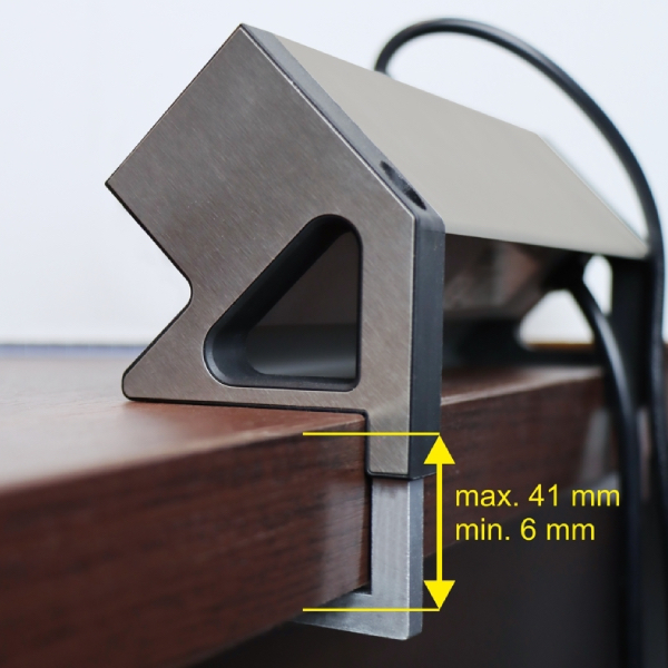 Zásuvka DESK BOX USB A/C + 3x230V 1,8m nerez