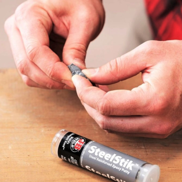 Lepidlo epoxidové - tmel na kovové materiály WELD8267