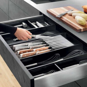 BLUM - AMBIA-LINE držiak nožov ZC7M0200